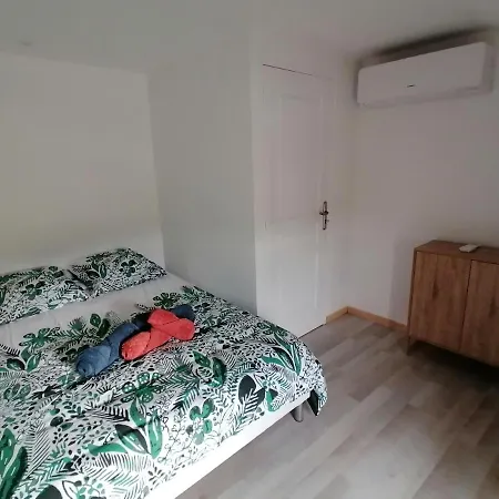 ホテル Les Loges Du Temps Gites